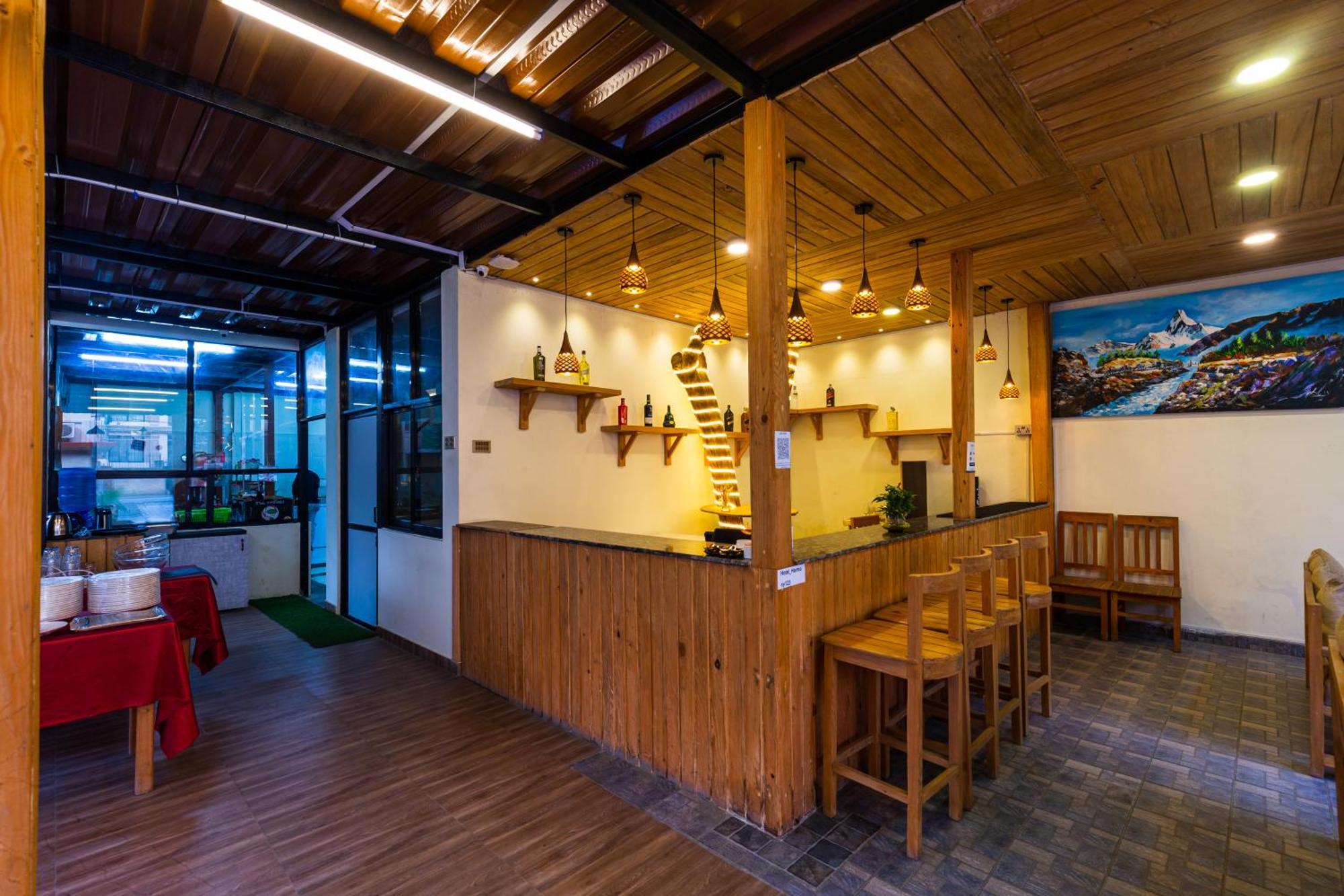 Hotel Harmony & Little Bites Bistro Jawlakhel Exterior foto